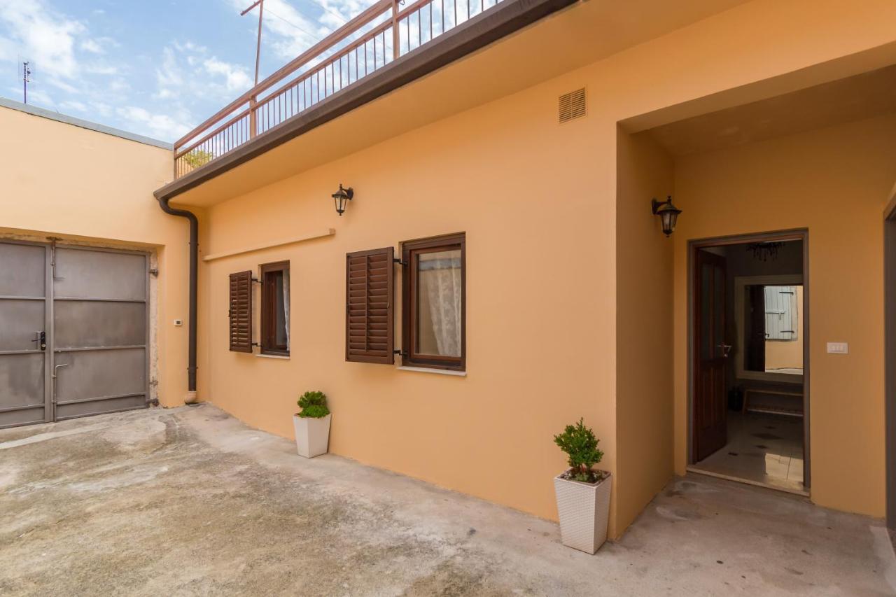 Apartment Box Poreč Exterior foto